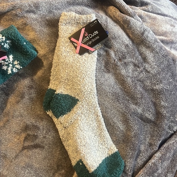 Cuddl Duds Set of 3 Cozy Crew Socks - Picture 5 of 5